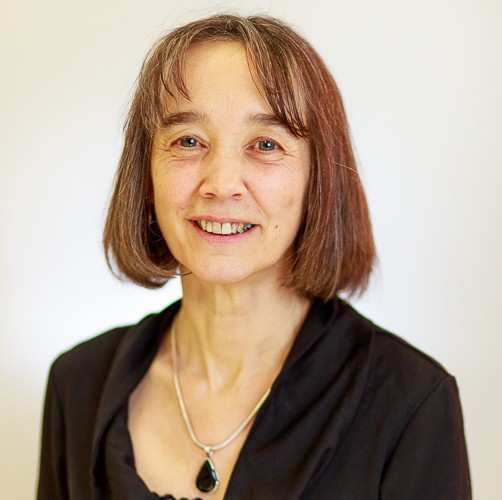 Headshot of Lynda Moore